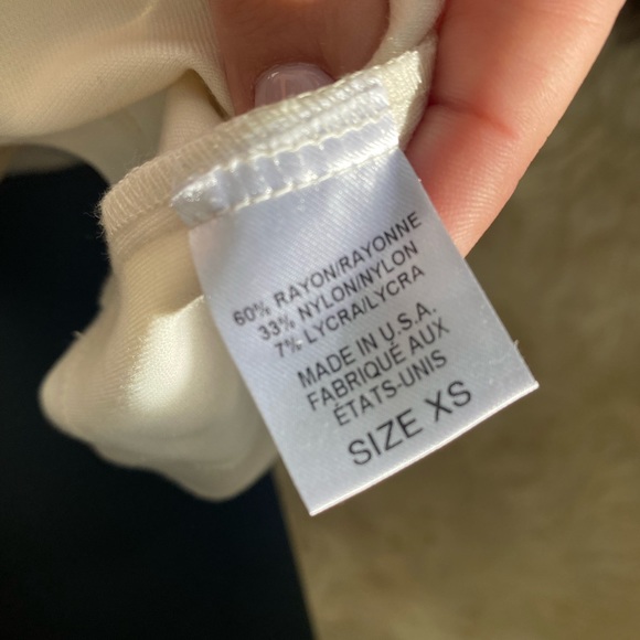 Ronny Kobo cream belle sleeve turtle neck xs - Picture 4 of 4